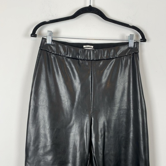 Abercrombie & Fitch Vegan Leather Straight Leg Side Zip Closure Womens M Pants - Picture 3 of 8